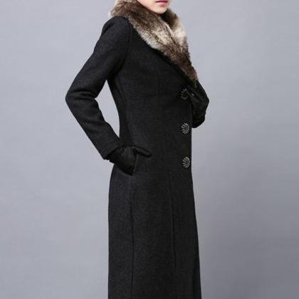 Christmas Red Wool Overcoat With Large Fur Collar